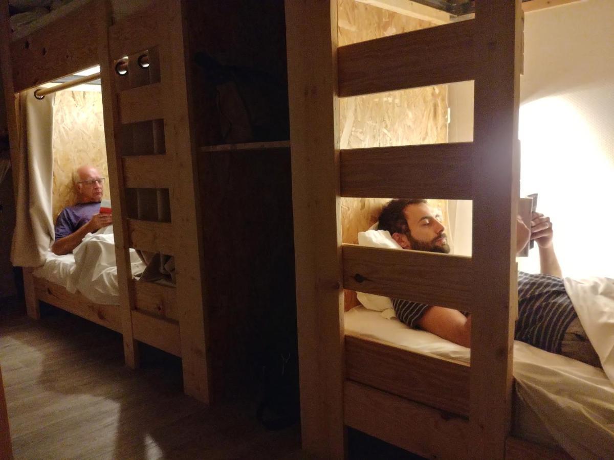 Hostel Les Cordees Liees アルビ エクステリア 写真